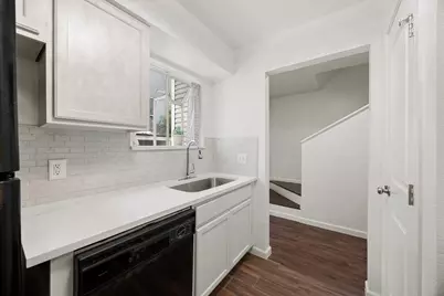 6821 Old Quarry Lane, Austin, TX 78731 - Photo 18