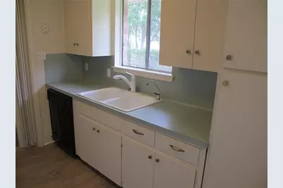 1213 S Meadows Drive, Austin, TX 78758 - Photo 2