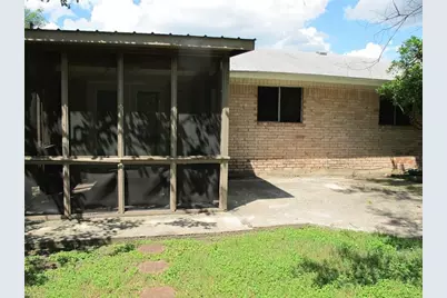 1213 S Meadows Drive, Austin, TX 78758 - Photo 18