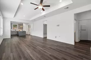 212 Coachsmith St, Georgetown, TX 78633 - Photo 8