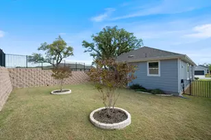 212 Coachsmith St, Georgetown, TX 78633 - Photo 28