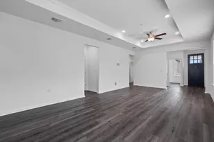 212 Coachsmith St, Georgetown, TX 78633 - Photo 10