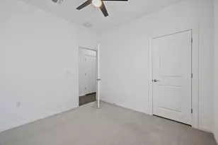 212 Coachsmith St, Georgetown, TX 78633 - Photo 18