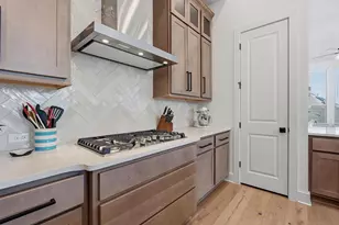 212 Texas Bluebonnet Trl, Georgetown, TX 78628 - Photo 6