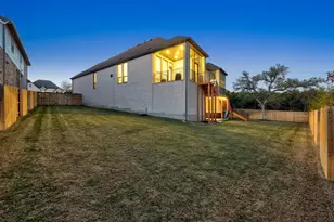 212 Texas Bluebonnet Trl, Georgetown, TX 78628 - Photo 32