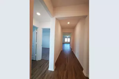 101 Red Buckeye Street, Hutto, TX 78634 - Photo 8