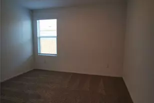 101 Red Buckeye St, Hutto, TX 78634 - Photo 12