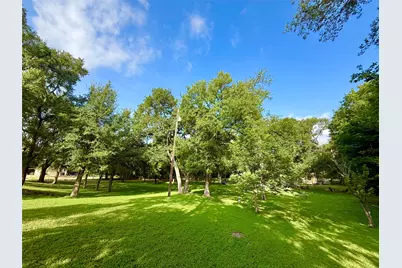 909 Center Circle, Salado, TX 76571 - Photo 8