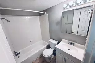 2500 Burleson Rd, Austin, TX 78741 - Photo 14