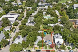 806 Blanco St, Austin, TX 78703 - Photo 36