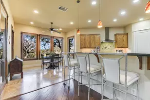 2506 Sailpoint Dr, Spicewood, TX 78669 - Photo 10