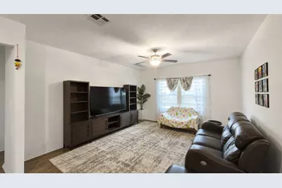 1732 Cobblecrest Lane, Leander, TX 78641 - Photo 2