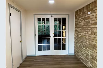 5811 Highland Hills Drive, Austin, TX 78731 - Photo 18