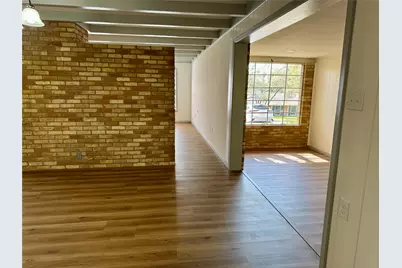 5811 Highland Hills Drive, Austin, TX 78731 - Photo 10