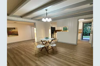 5811 Highland Hills Drive, Austin, TX 78731 - Photo 14