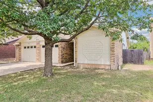 13355 Water Oak Ln, Austin, TX 78729 - Photo 2