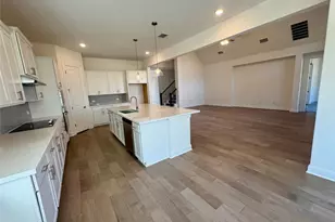 308 Frio Spgs Trl, Georgetown, TX 78628 - Photo 2