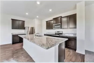 3038 Citron Garden Garden, San Antonio, TX 78109 - Photo 4