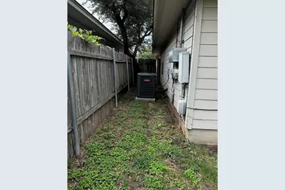 8613 Talyne Chaise Circle #B, Austin, TX 78729 - Photo 20