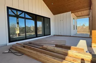 123 Lariat Ct, Bastrop, TX 78602 - Photo 6