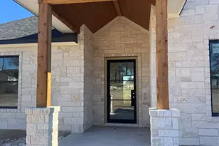 123 Lariat Ct, Bastrop, TX 78602 - Photo 2