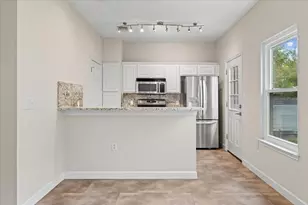 5604 Northdale Dr, Austin, TX 78723 - Photo 6