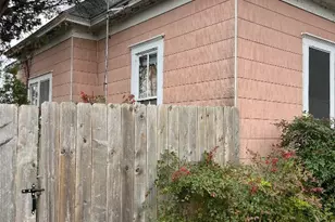 620 Washburn St, Taylor, TX 76574 - Photo 10