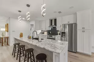 2107 Lewood Cir, Austin, TX 78745 - Photo 8