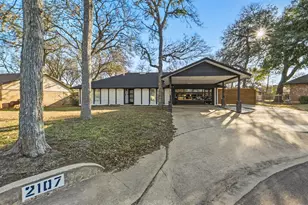 2107 Lewood Cir, Austin, TX 78745 - Photo 1