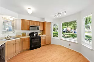2105 Kirksey Dr, Austin, TX 78741 - Photo 14