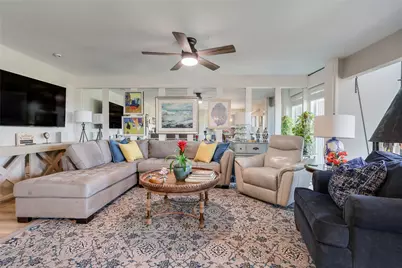 239 Venture Boulevard S, Point Venture, TX 78645 - Photo 8