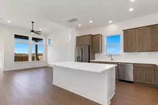 941 Teeler Ln, Leander, TX 78641 - Photo 4