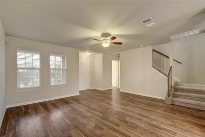 476 Nottingham Loop, Kyle, TX 78640 - Photo 2