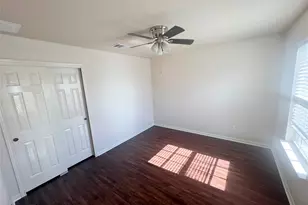 476 Nottingham Loop, Kyle, TX 78640 - Photo 12