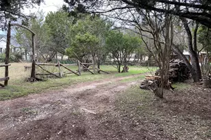 207 Hub Dr, Wimberley, TX 78676 - Photo 40