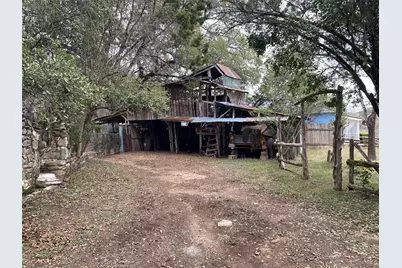 207 Hub Drive, Wimberley, TX 78676 - Photo 6