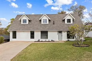 5202 Woodmoor Dr, Austin, TX 78721 - Photo 1