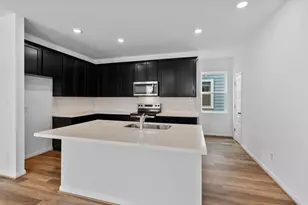 112 Cherry Blossom Ln, Taylor, TX 76574 - Photo 8
