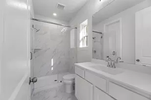 7400 Desert Needle Dr, Lago Vista, TX 78645 - Photo 12