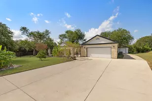 11808 Arnold Ln, Austin, TX 78748 - Photo 4