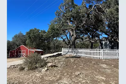 543 Narrows Road, Blanco, TX 78606 - Photo 4