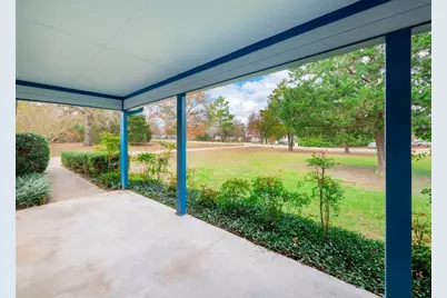 137 Blanket Flower Dr, Bastrop, TX 78602 - Photo 4