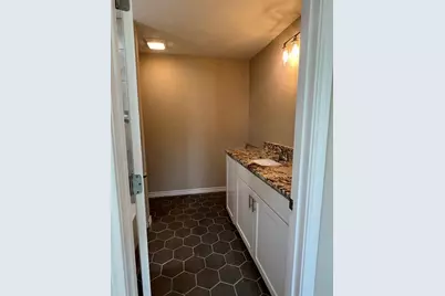 709 W Evans Street, Hearne, TX 77859 - Photo 6