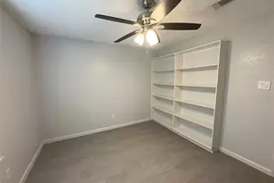 821 S Guadalupe St, Lockhart, TX 78644 - Photo 28