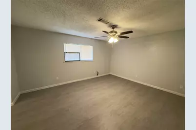 821 S Guadalupe Street, Lockhart, TX 78644 - Photo 16