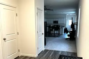 207 Enforcer Loop, Jarrell, TX 76537 - Photo 2