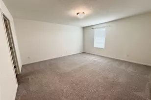 102 Gemsbok Dr, Hutto, TX 78634 - Photo 14