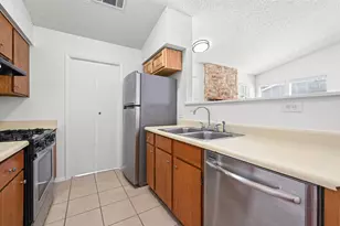 3221 Darnell Dr, Austin, TX 78745 - Photo 8