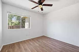 3221 Darnell Dr, Austin, TX 78745 - Photo 14