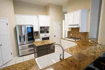 1712 Hackney Cove, Austin, TX 78727 - Photo 4